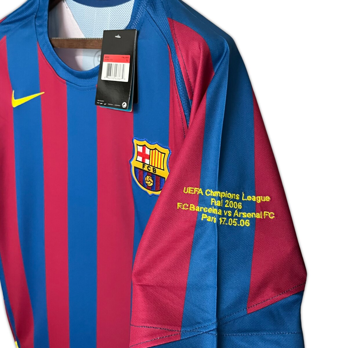 Camisa Retrô Barcelona I 2005/06 Masculino 5 Camisa Retrô Barcelona I 2005/06 Masculino - Imagem 5