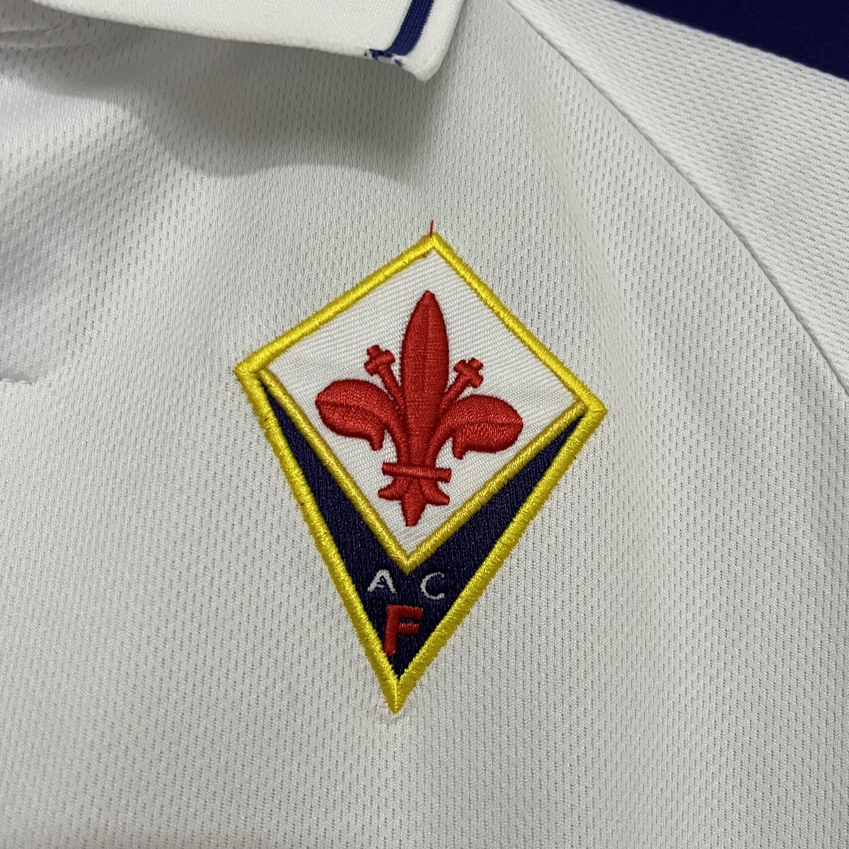 Camisa Retrô Fiorentina II 1998/99 Masculino 3 Camisa Retrô Fiorentina II 1998/99 Masculino - Imagem 3