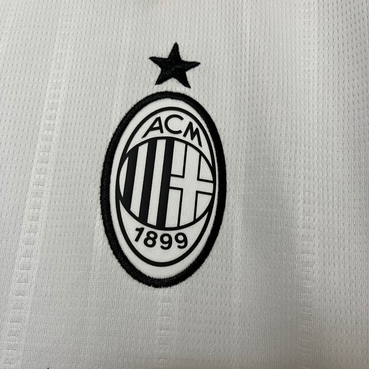 Camisa Milan II 24/25 Masculino Torcedor 3 Camisa Milan II 24/25 Masculino Torcedor - Imagem 3