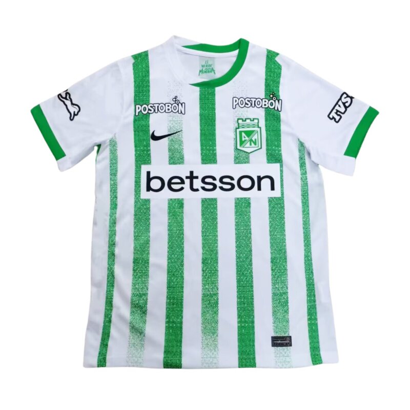 Camisa do Atlético Nacional Titular 2025/2026 Listrada Branca e Verde Masculina Torcedor