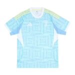 Camisa Juventus II 25/26 Masculina Torcedor azul celeste com detalhes amarelos, uniforme reserva da Juventus 2025/2026 com design inspirado na costa italiana