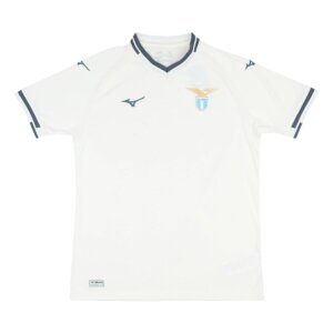 Camisa Lazio II 25/26 Masculina Torcedor off-white com relevo artístico inspirado na Piazza del Campidoglio e detalhes azul ardósia.
