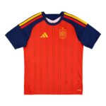 camisa titular da seleção da espanha 26/27 vermelha e detalhes azul-marinho.