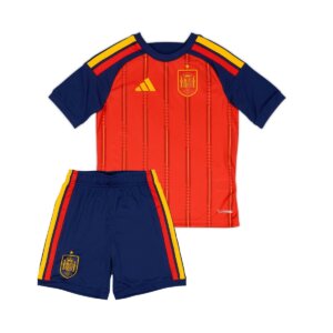 Kit Infantil Espanha I 26/27 camisa do kit apresenta o vermelho e calção em azul marinho