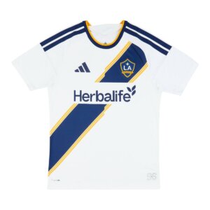 Camisa LA Galaxy 2026 masculina torcedor branca com faixa diagonal azul marinho e amarelo